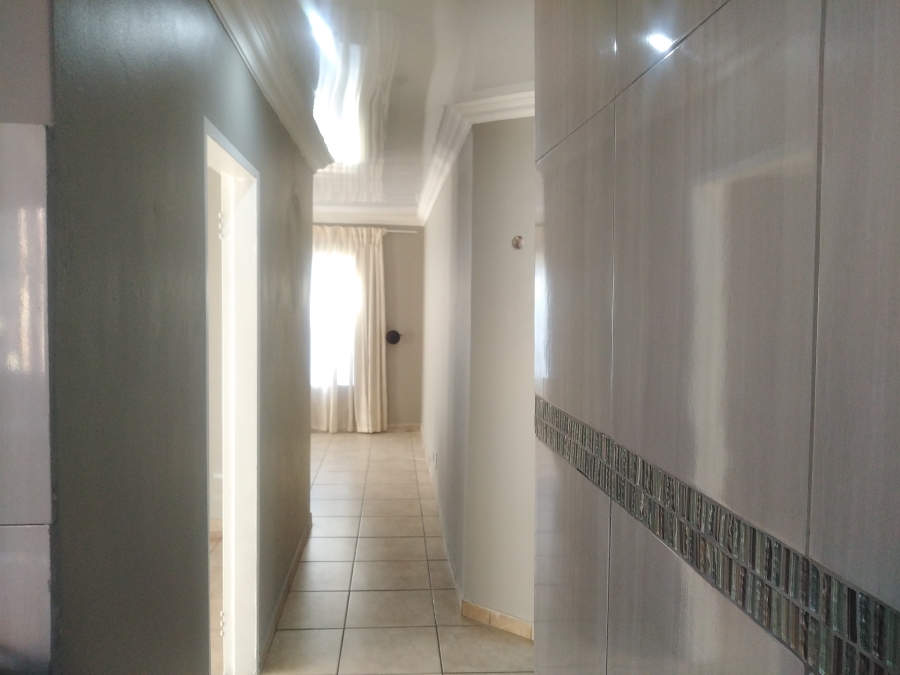 3 Bedroom Property for Sale in The Orchards Gauteng