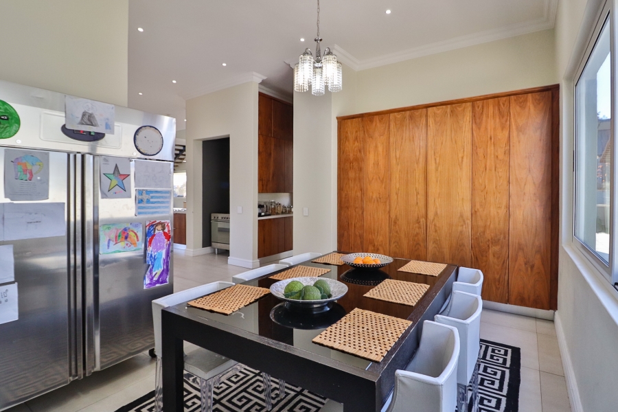 5 Bedroom Property for Sale in Waterfall Country Estate Gauteng