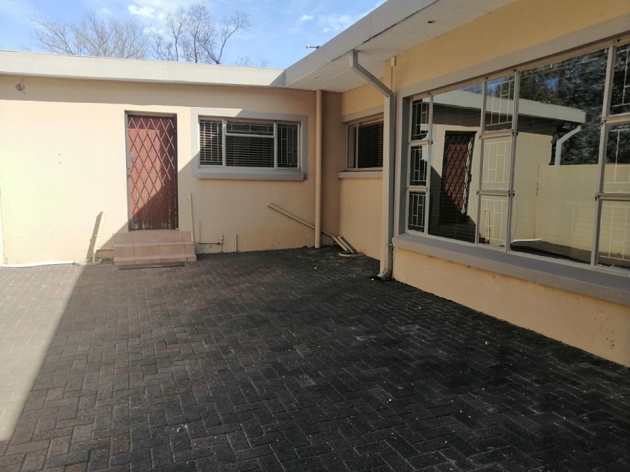 4 Bedroom Property for Sale in Vanderbijlpark SW 5 Gauteng