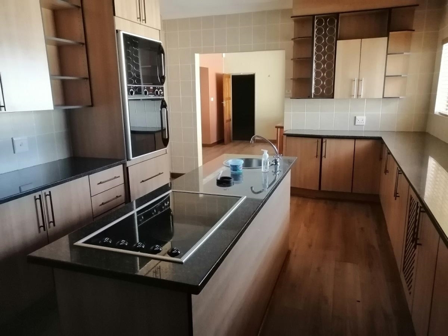 4 Bedroom Property for Sale in Vanderbijlpark SW 5 Gauteng