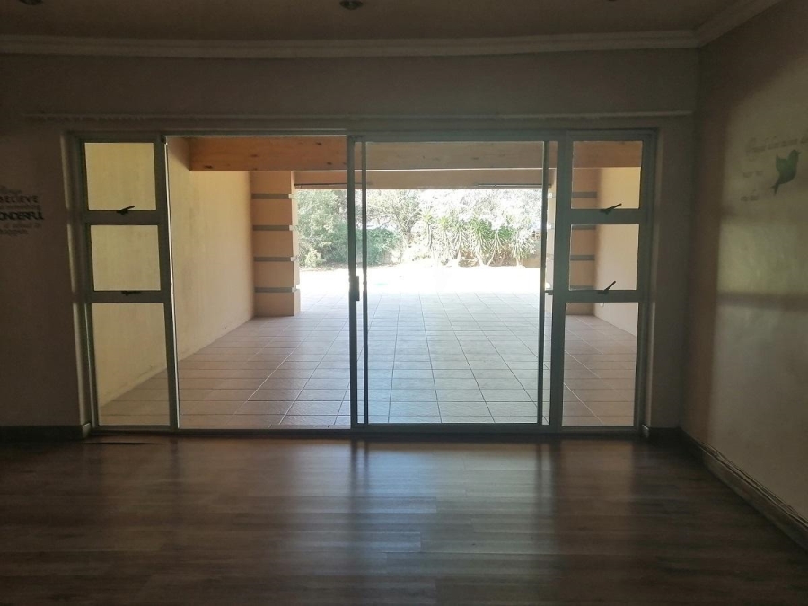 4 Bedroom Property for Sale in Vanderbijlpark SW 5 Gauteng
