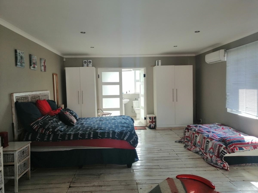 4 Bedroom Property for Sale in Kaalplaats Gauteng