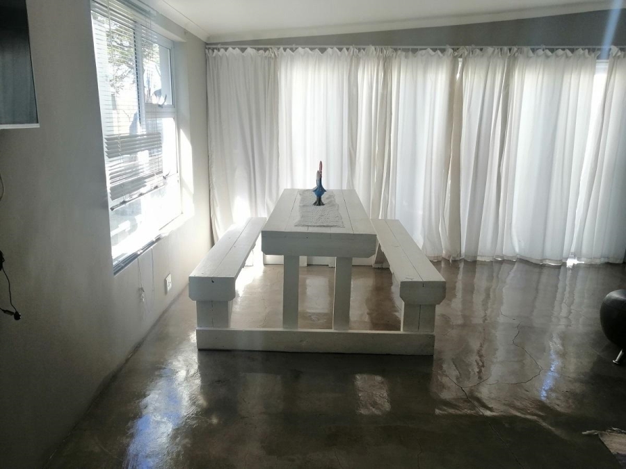 4 Bedroom Property for Sale in Kaalplaats Gauteng