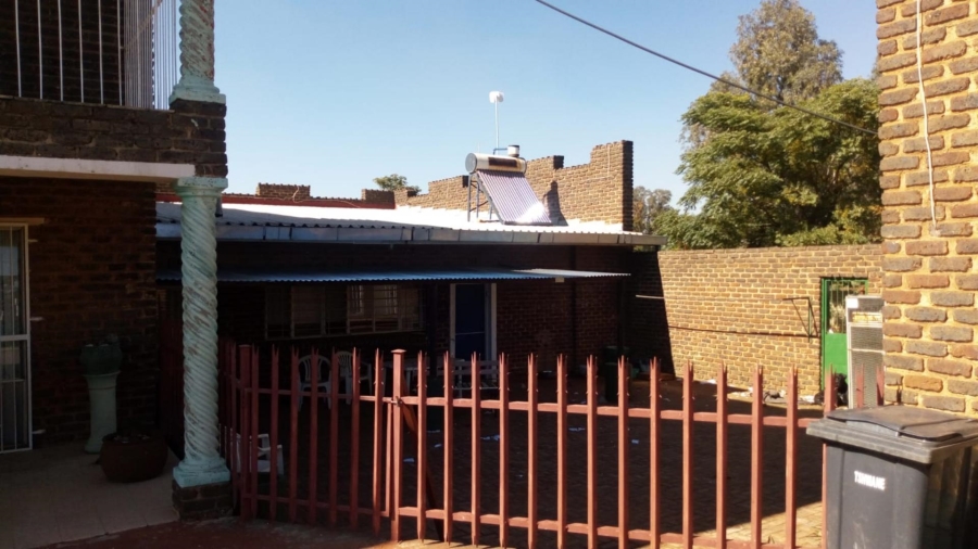 16 Bedroom Property for Sale in Rosashof Gauteng