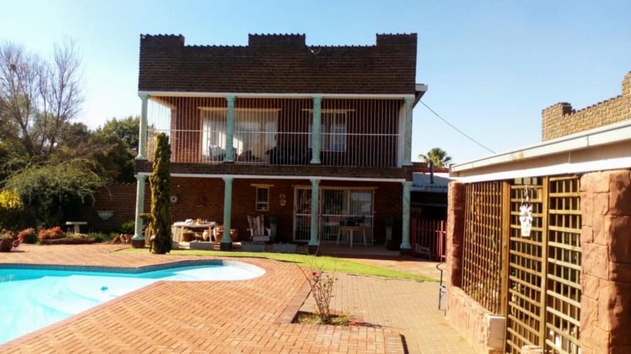 16 Bedroom Property for Sale in Rosashof Gauteng