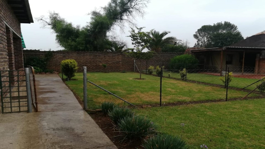 16 Bedroom Property for Sale in Rosashof Gauteng
