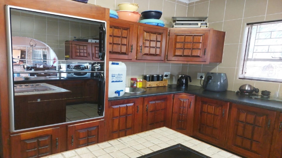3 Bedroom Property for Sale in Vanderbijlpark Sw 2 Gauteng