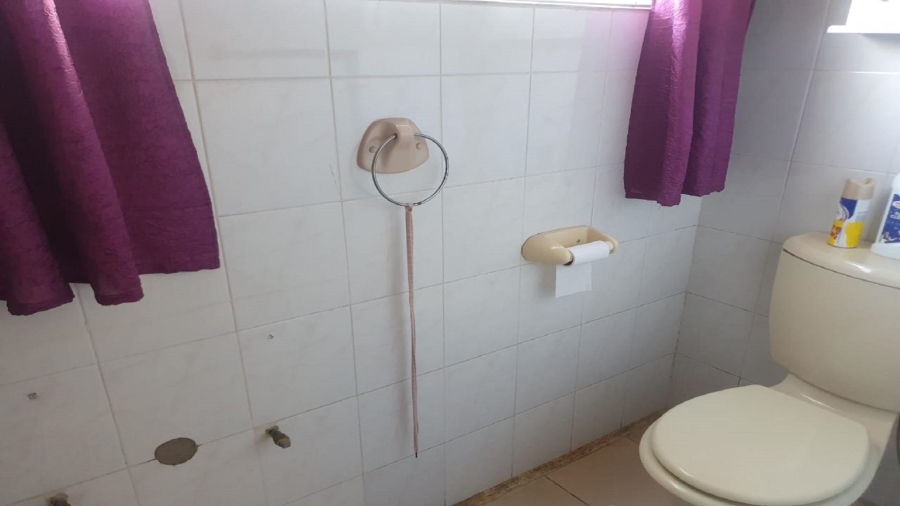 3 Bedroom Property for Sale in Theoville Gauteng