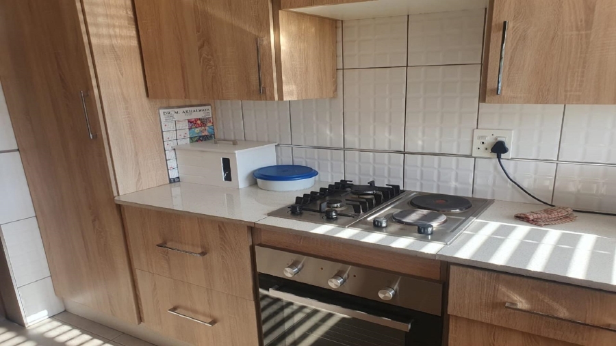 2 Bedroom Property for Sale in Vanderbijlpark CW 1 Gauteng