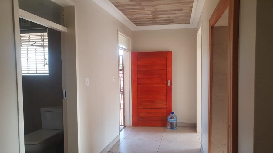 2 Bedroom Property for Sale in Vanderbijlpark CW 1 Gauteng