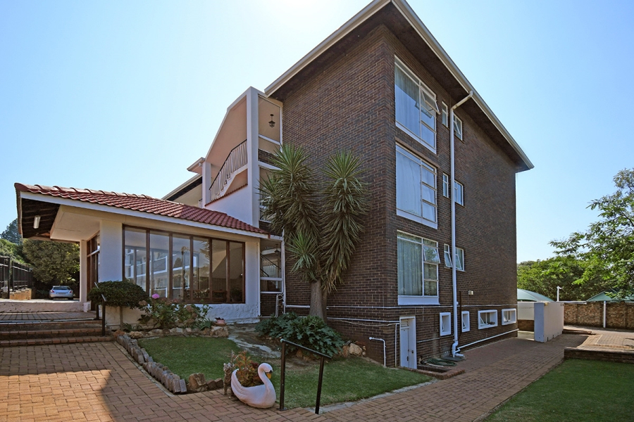 1 Bedroom Property for Sale in Glenhazel Gauteng