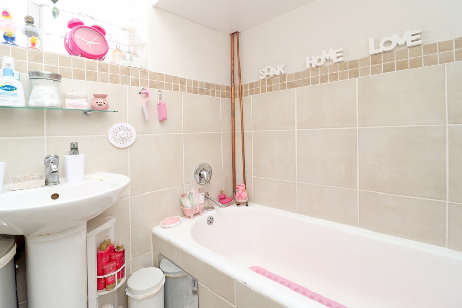 1 Bedroom Property for Sale in Glenhazel Gauteng