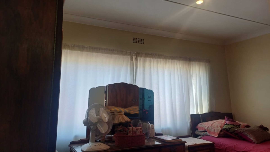 3 Bedroom Property for Sale in Risiville Gauteng