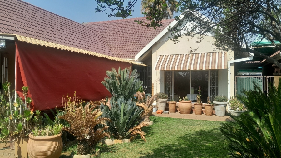 3 Bedroom Property for Sale in Risiville Gauteng