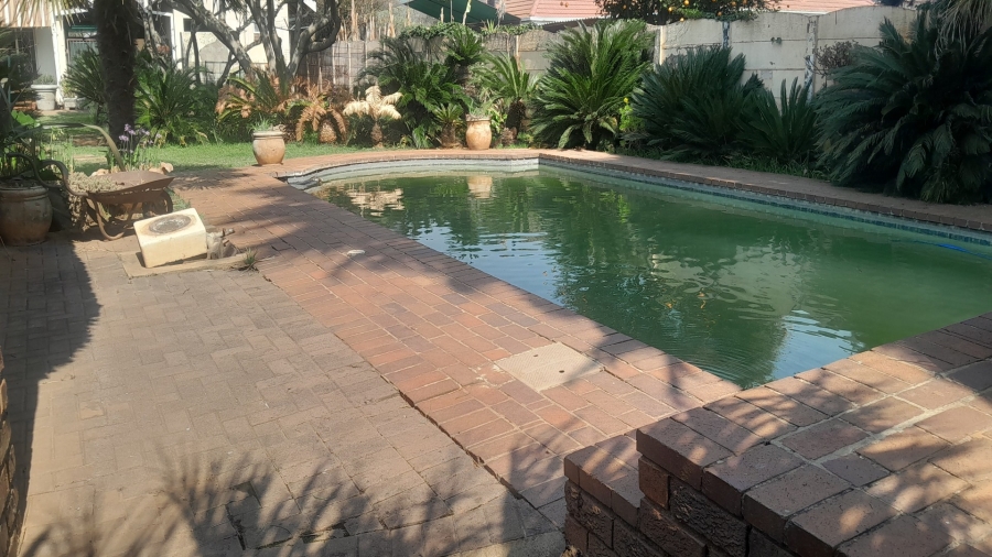 3 Bedroom Property for Sale in Risiville Gauteng