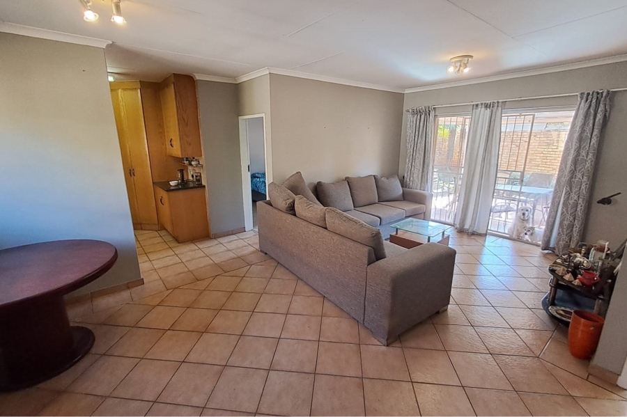 3 Bedroom Property for Sale in Amberfield Gauteng