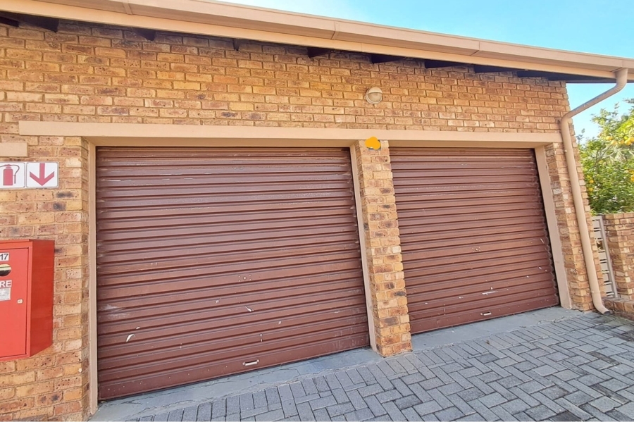 3 Bedroom Property for Sale in Amberfield Gauteng