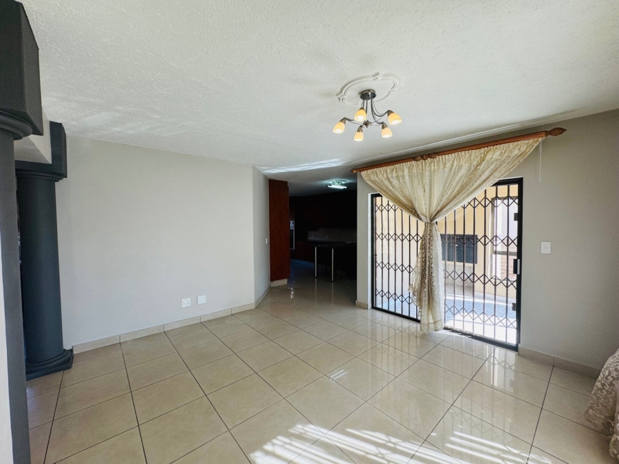 4 Bedroom Property for Sale in Parkrand Gauteng