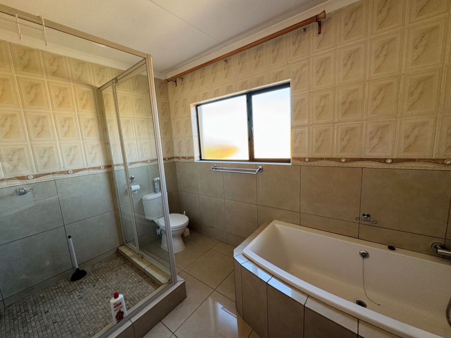 4 Bedroom Property for Sale in Parkrand Gauteng