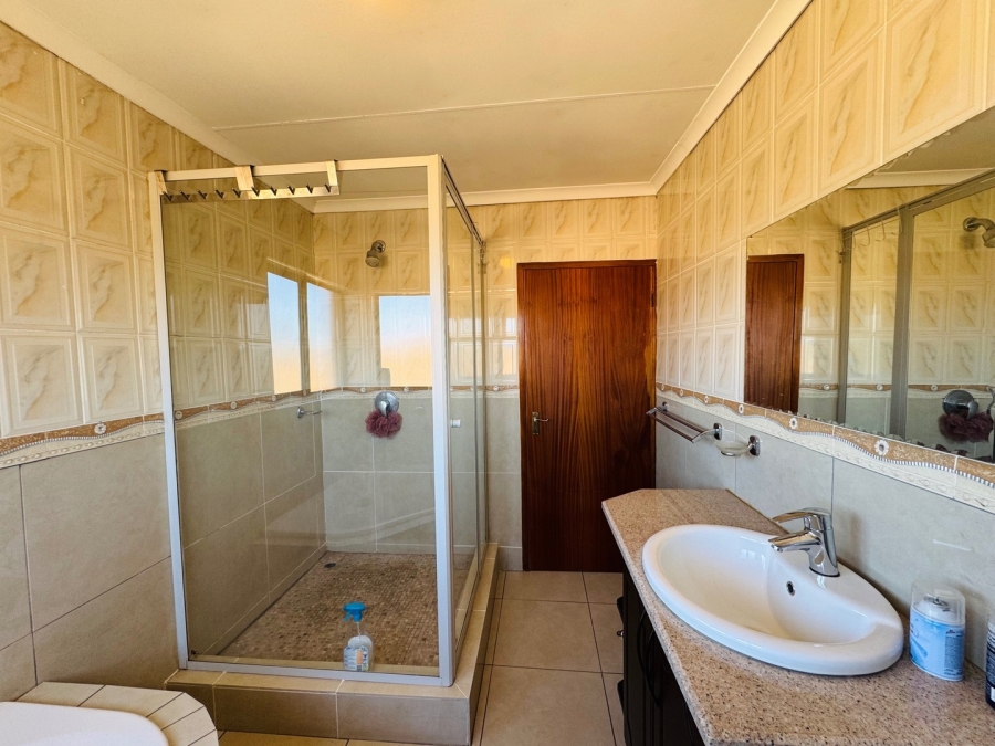 4 Bedroom Property for Sale in Parkrand Gauteng