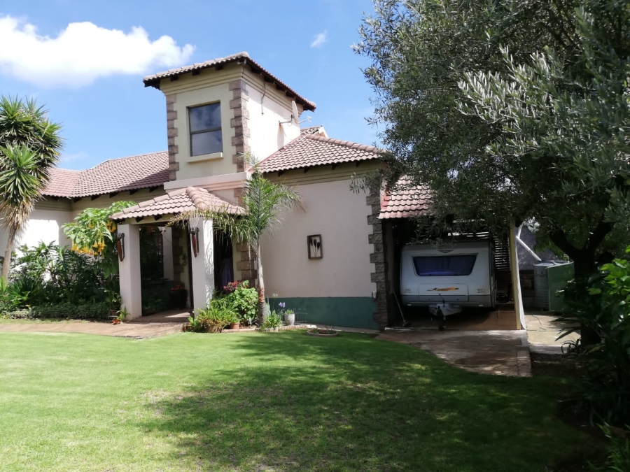 3 Bedroom Property for Sale in Fochville Gauteng