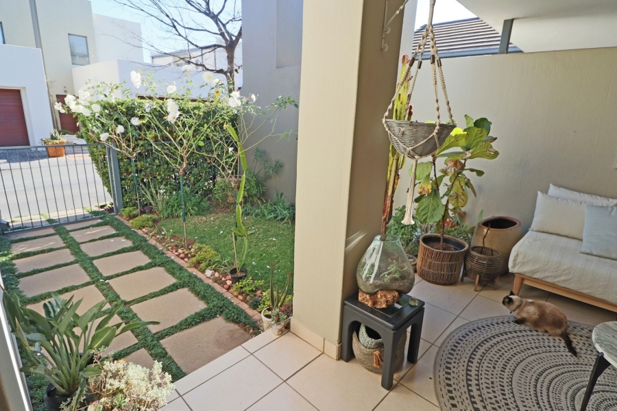 2 Bedroom Property for Sale in Bryanston Gauteng