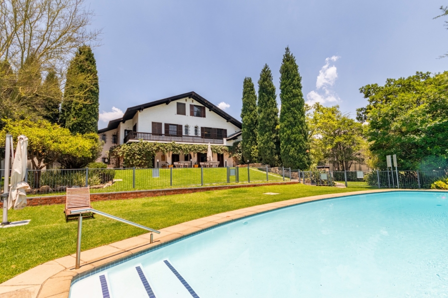 2 Bedroom Property for Sale in Bryanston Gauteng