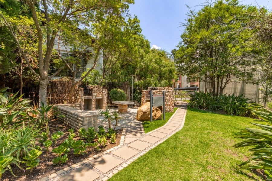 2 Bedroom Property for Sale in Bryanston Gauteng