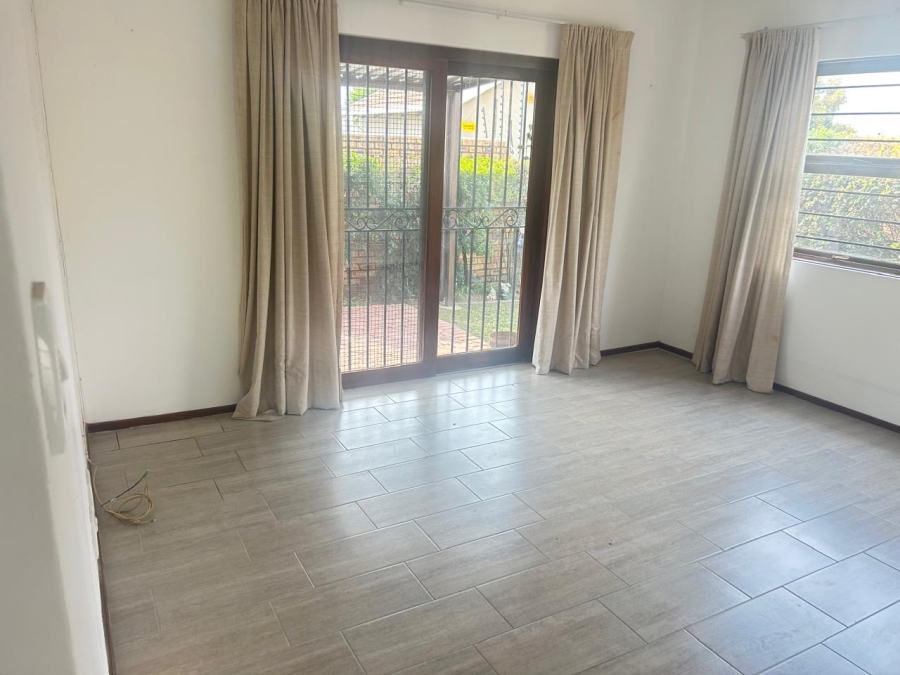 To Let 2 Bedroom Property for Rent in North Riding Gauteng