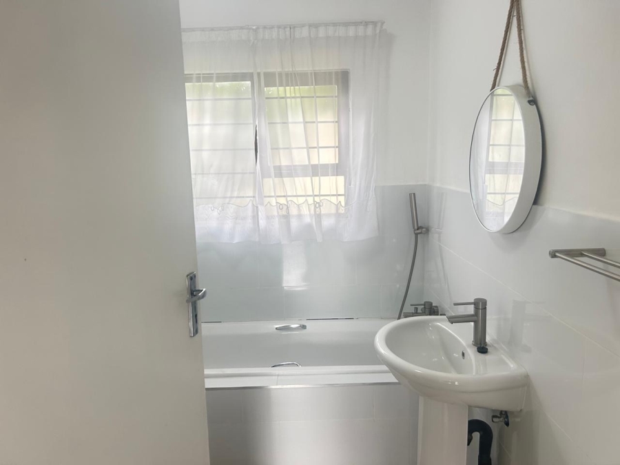 To Let 2 Bedroom Property for Rent in North Riding Gauteng