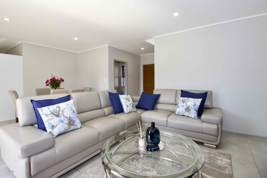 3 Bedroom Property for Sale in Rooihuiskraal Gauteng
