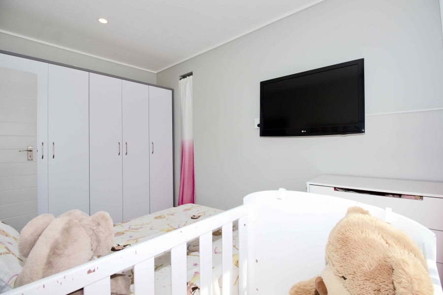 3 Bedroom Property for Sale in Rooihuiskraal Gauteng