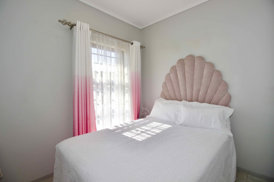 3 Bedroom Property for Sale in Rooihuiskraal Gauteng