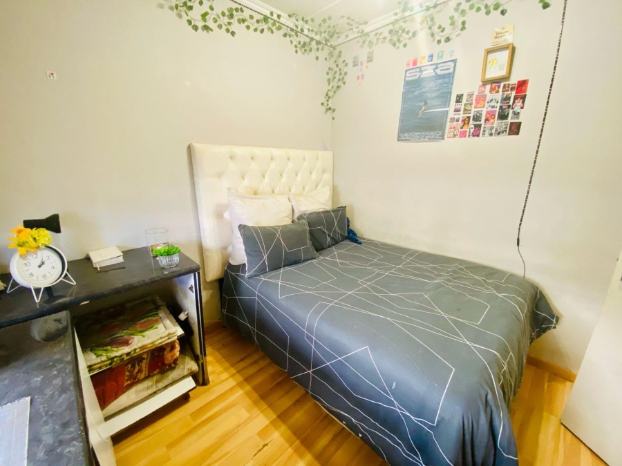 2 Bedroom Property for Sale in Sunninghill Gauteng