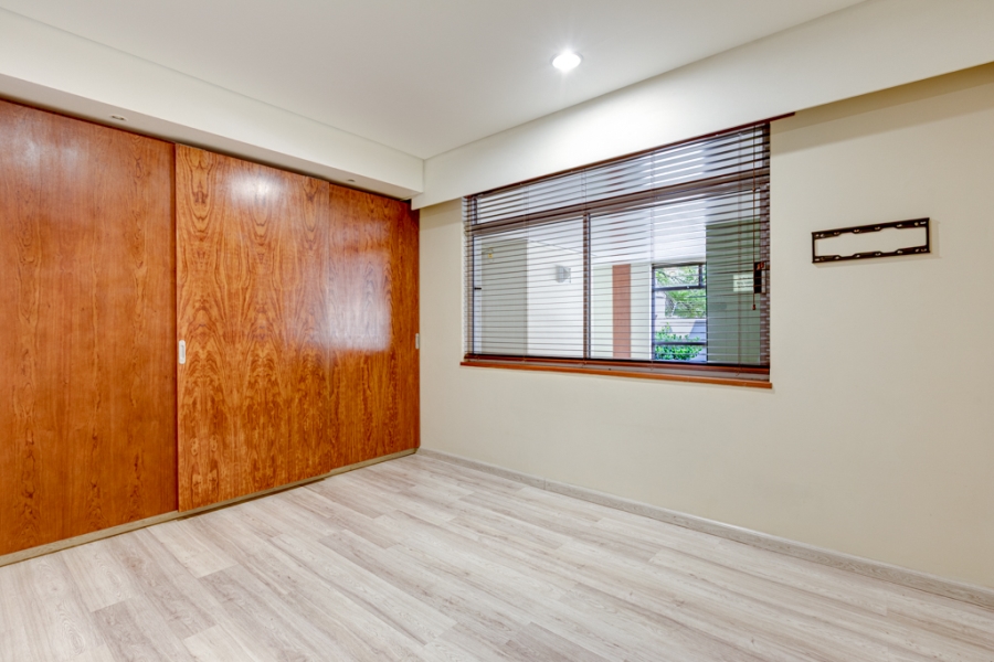 3 Bedroom Property for Sale in Dunkeld West Gauteng