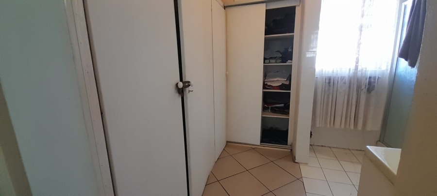 To Let 3 Bedroom Property for Rent in Sonland Park Gauteng