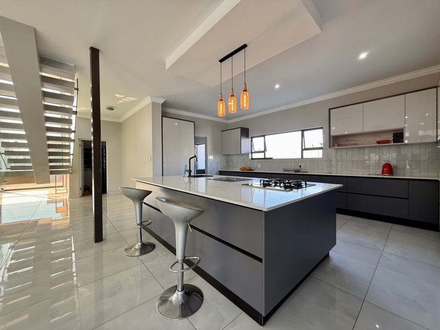 4 Bedroom Property for Sale in Six Fountains Residential Estate Gauteng