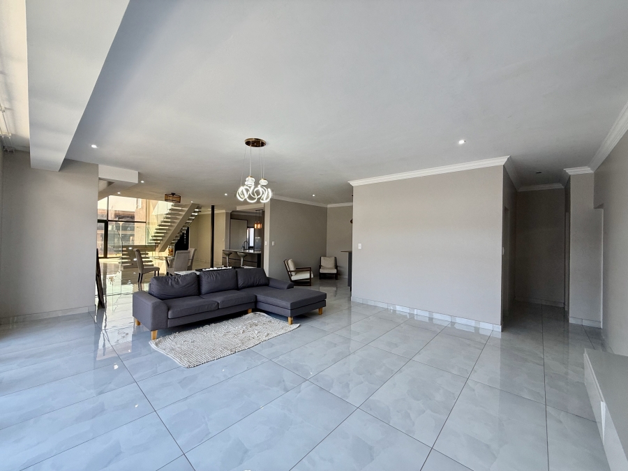4 Bedroom Property for Sale in Six Fountains Residential Estate Gauteng