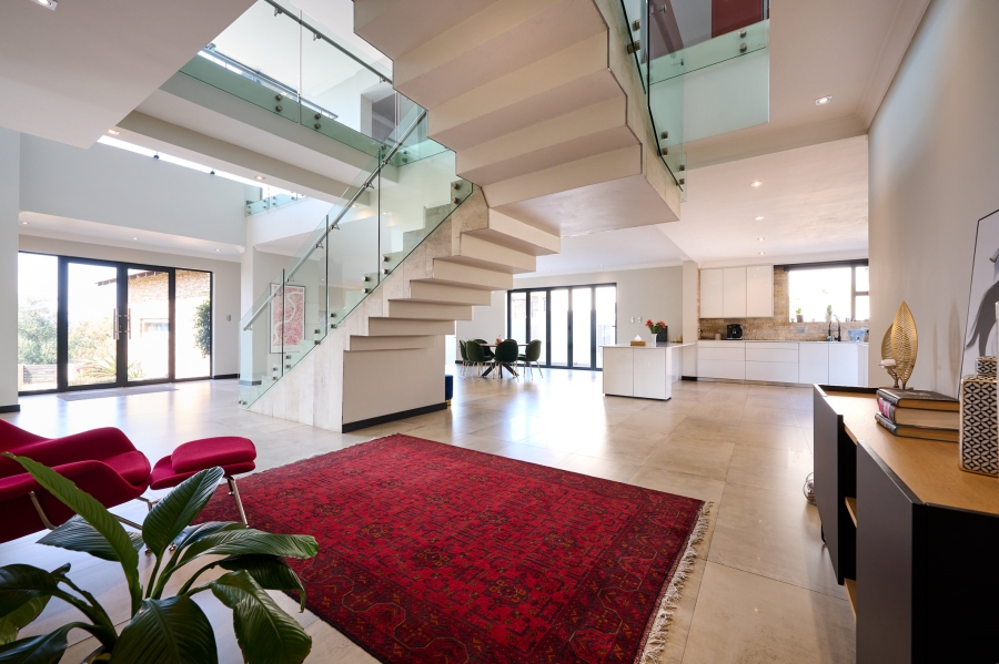 5 Bedroom Property for Sale in Waterfall Country Estate Gauteng