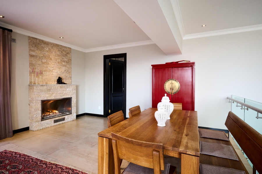 5 Bedroom Property for Sale in Waterfall Country Estate Gauteng