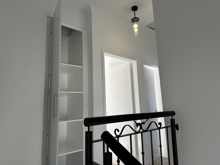 3 Bedroom Property for Sale in Lyndhurst Gauteng