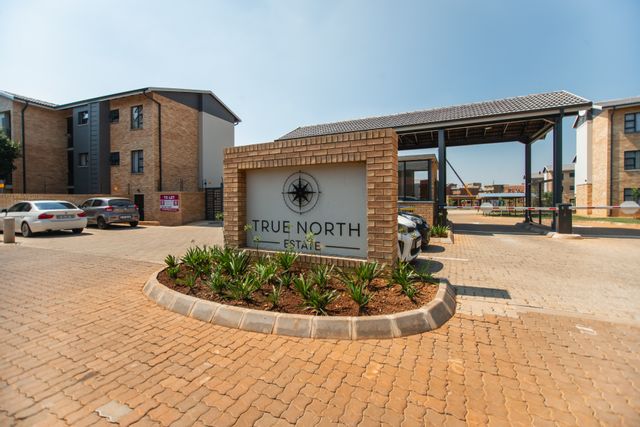 2 Bedroom Property for Sale in Sinoville Gauteng