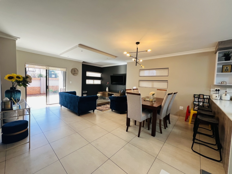 3 Bedroom Property for Sale in Annlin Gauteng