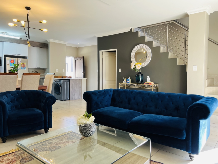 3 Bedroom Property for Sale in Annlin Gauteng