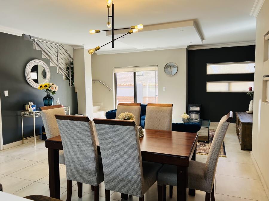 3 Bedroom Property for Sale in Annlin Gauteng