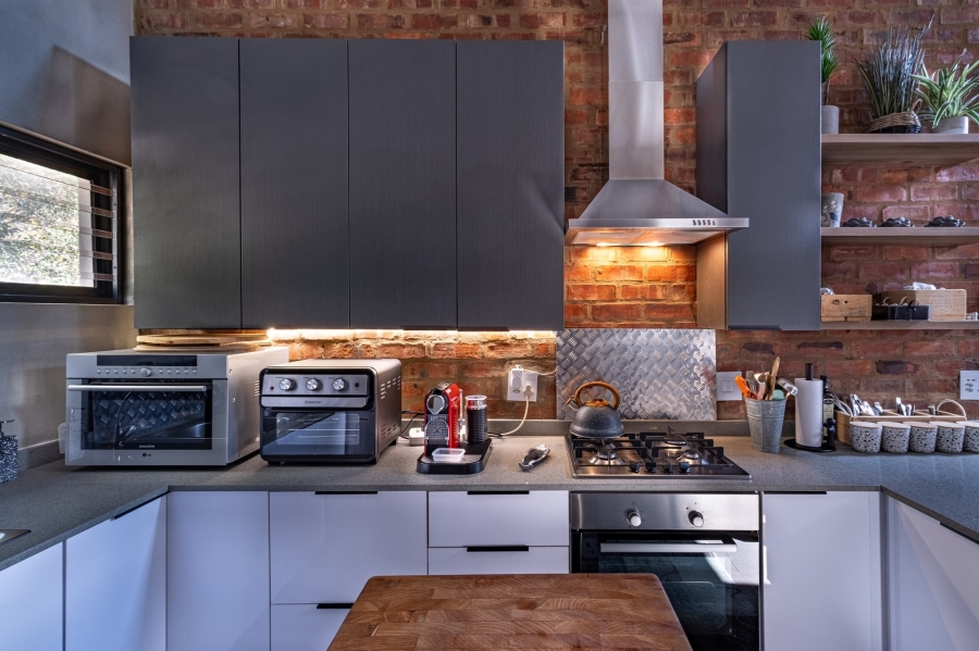 2 Bedroom Property for Sale in Menlo Park Gauteng