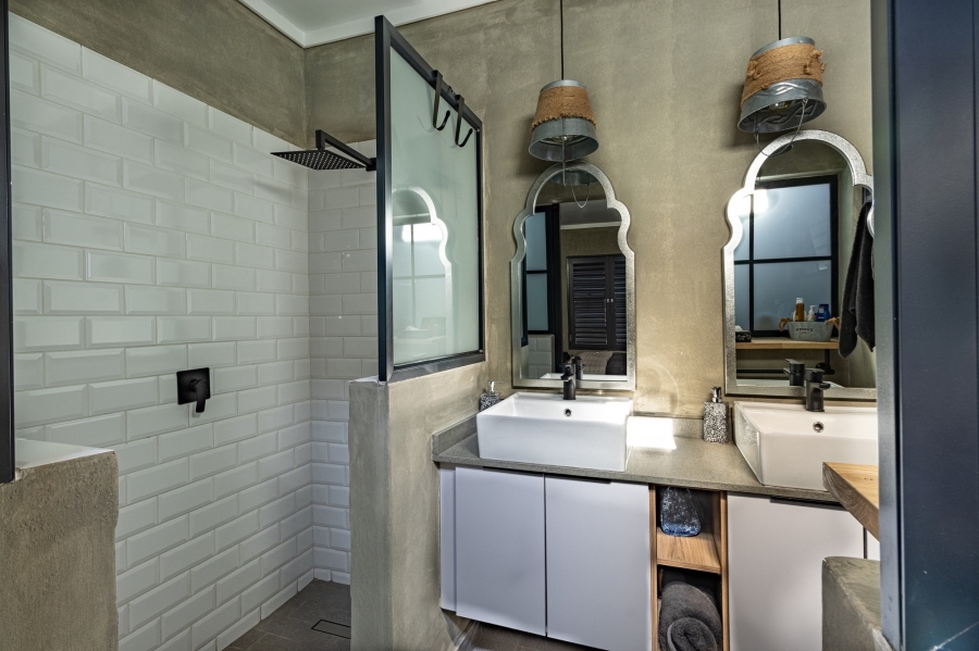 2 Bedroom Property for Sale in Menlo Park Gauteng