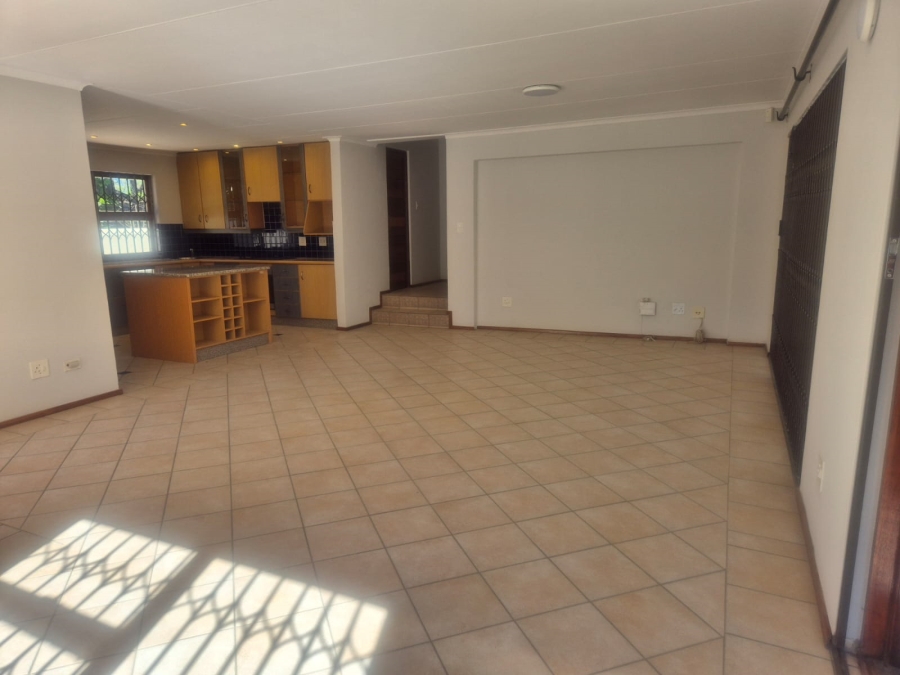 To Let 3 Bedroom Property for Rent in Hurlingham Manor Gauteng