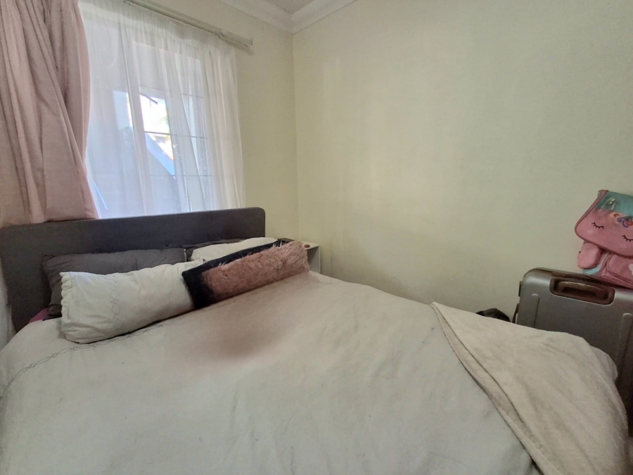 2 Bedroom Property for Sale in Erand Gardens Gauteng