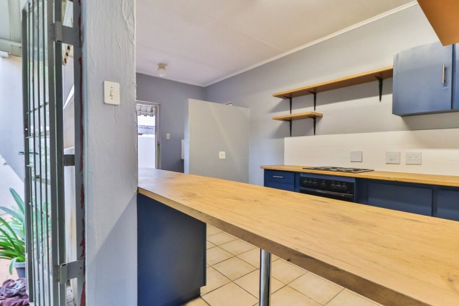 3 Bedroom Property for Sale in Die Hoewes Gauteng
